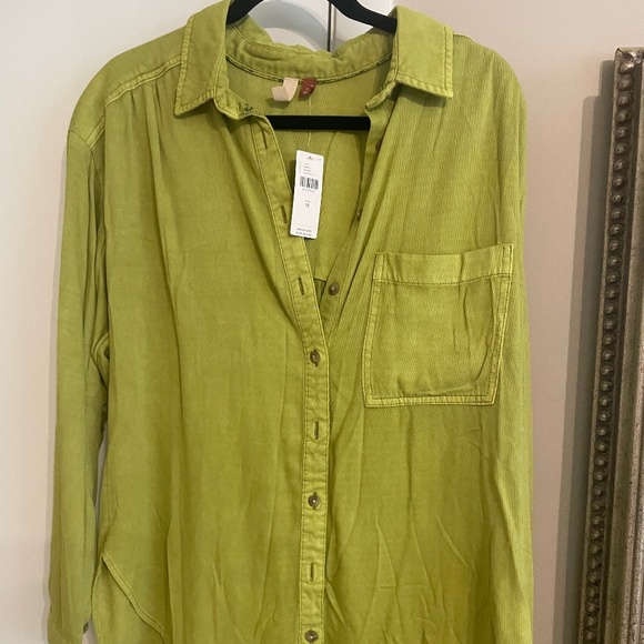 Anthropologie Tops - Anthropologie Button Up
